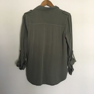 Mossimo Supply Co. Tops - Olive green button up top Mossimo Supply Co. Tops - Olive green button up top